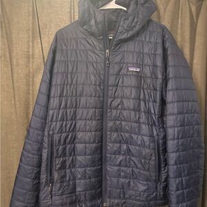 Patagonia Men's Navy nano puff Jacket